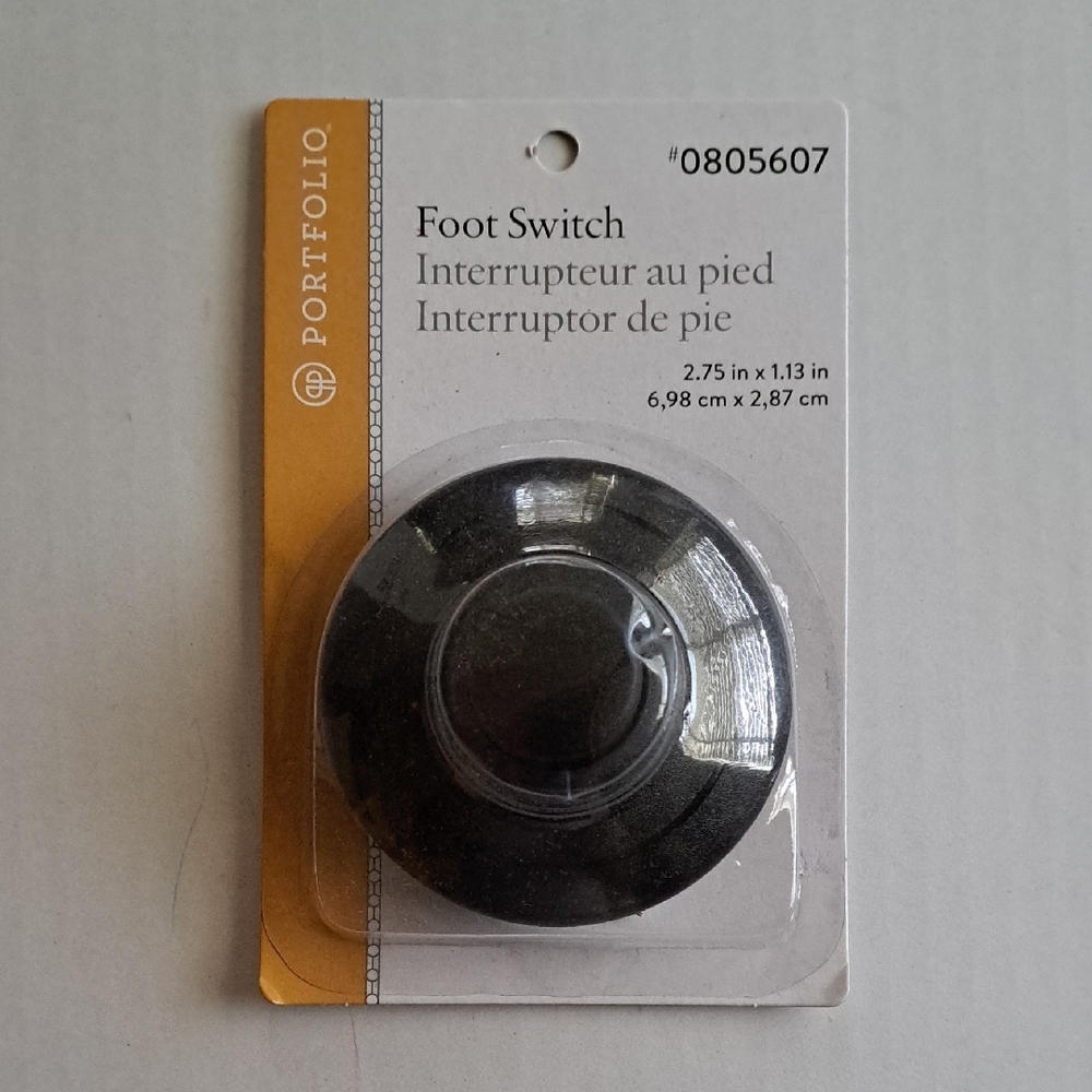 Portfolio 2.75-in Black In-Line Cord Light Switch (Foot Switch)